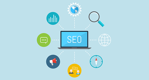 Un ordenador con iconos que reflejan el trabajo SEO